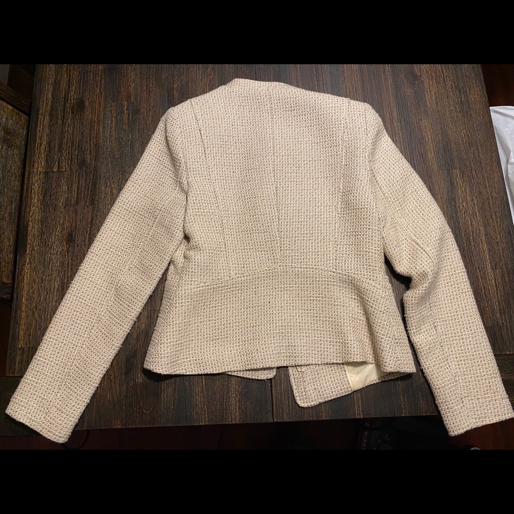 Calvin Klein jacket. - Picture 4 of 5